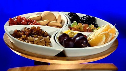 Pod pokličkou - Televizní zobání další kila nahání