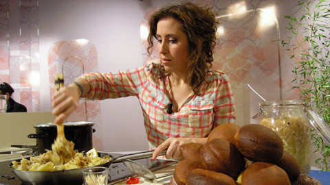 Sama doma - 21. února 2013