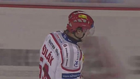 Buly hokej - HC Oceláři Třinec - HC Energie Karlovy Vary