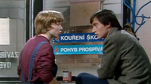 Poručík Petr - 5/6 Stalo se pod tratí