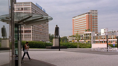 Třistatřicettři - 27. září 2012