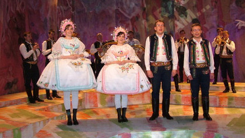 Hraje vám... / Zveme vás... - Sokolka