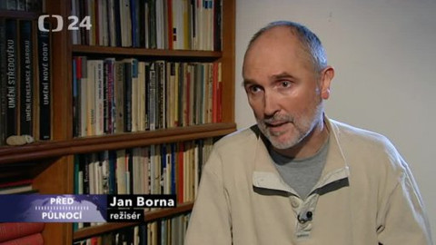 Před půlnocí - 27. března 2013