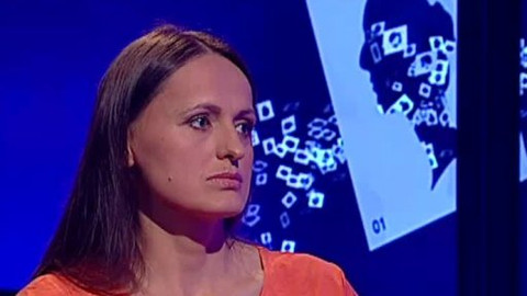 Před půlnocí - 8. dubna 2012