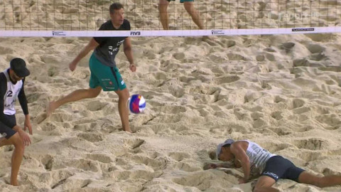 MS v plážovém volejbalu 2023 Mexiko - Perušič / Schweiner (CZE) - Crabb Tr. / Brunner (USA)