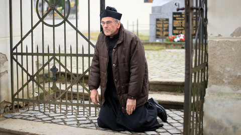 Labyrint - Epizoda 1/7