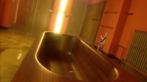 Bydlení je hra - 13. listopadu 2004