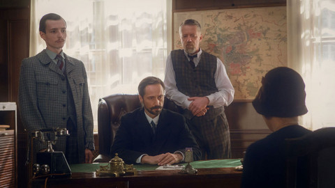 Zločiny Velké Prahy - 2/10 Loutkohra