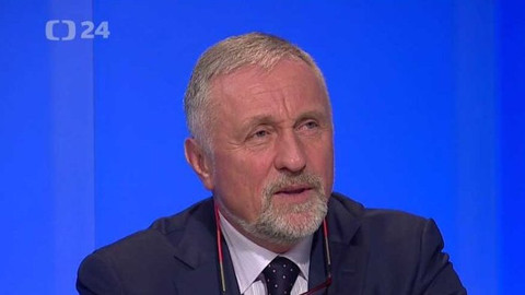 90’ ČT24 - Andrej Babiš skládá novou vládu