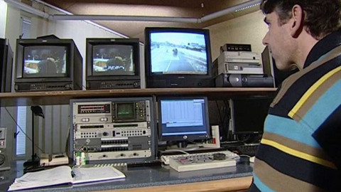 Padající květináč - 14. března 2007