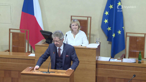 Záznam z jednání schůze Senátu PČR - 27. února