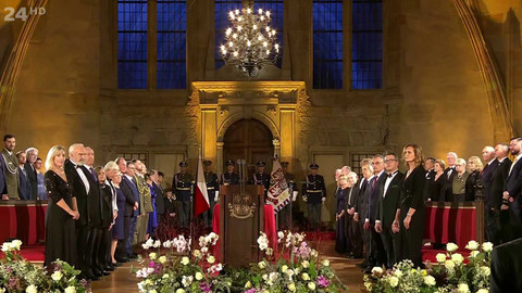 Předávání státních vyznamenání prezidentem republiky - 28. října