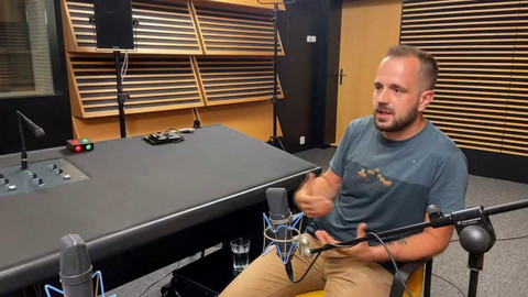 Background ČT24 - Ján Schürger