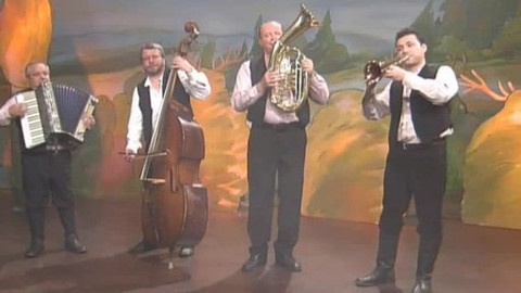 Zpívánky - Na tý louce zelený