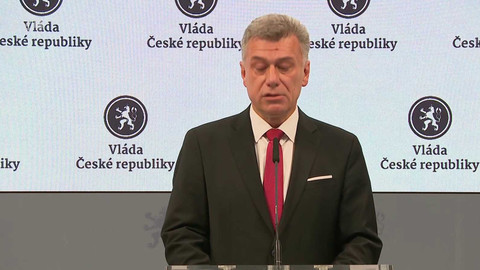 90’ ČT24 - Kauzu bitcoinového daru bude řešit Bezpečnostní rada státu