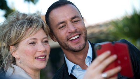 Inspektorka Candice Renoirová - 2/10 Devatero řemesel, desátá bída