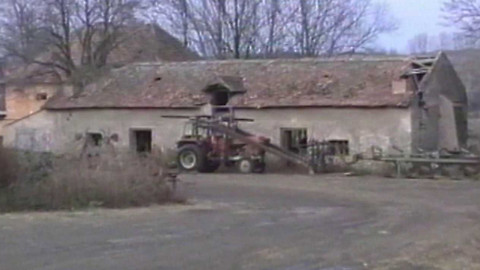 Archiv ČT24 - Když se rozoraly meze