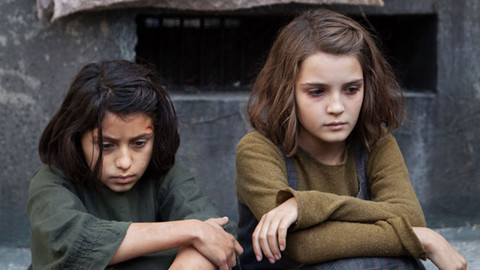 Geniální přítelkyně - 2/8 Peníze