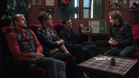 Q - 19. října 2012