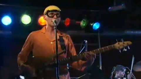 Ladí neladí - 15. července 2002