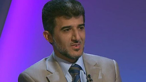 Před půlnocí - 8. února 2013