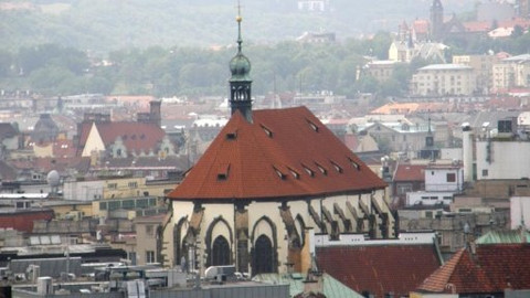 Praha, město věží - 10/16 Věže Jungmannova náměstí a okolí