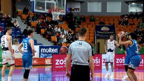 Maxa NBL - Basket Brno - USK Praha