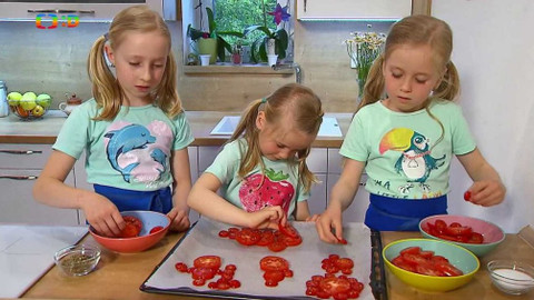 Draci v hrnci - Když je sklizeň bohatá, nasušte si rajčata!