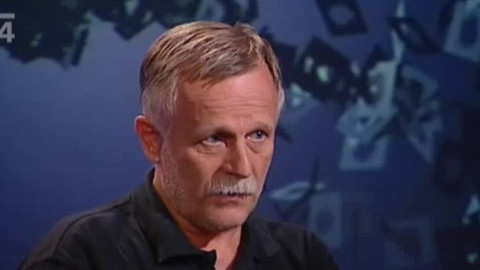 Před půlnocí - 15. července 2010