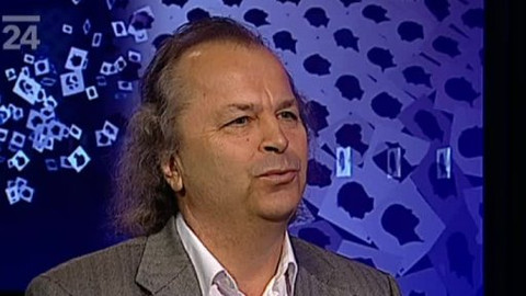 Před půlnocí - 27. dubna 2011