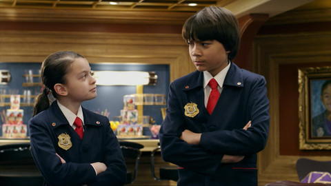 Zvláštní skvadra - 8/40 Rozezpívánky / Slečna O. Ou.