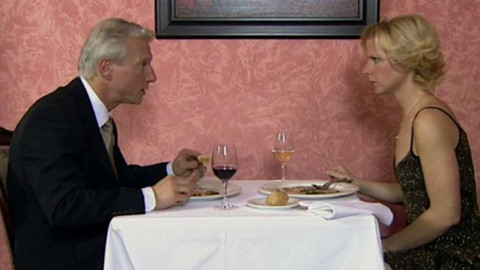 Etiketa - 13. V restauraci