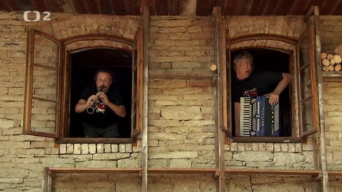 Náš venkov - Vozejčky aneb Julie na cestách