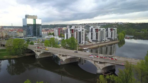 Z metropole - 12. května 2018