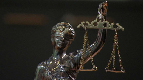 Nedej se! - Šikana žalobou