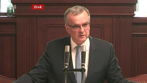 Mimořádné pořady ČT24 - Sněmovna jedná o adekvátnosti zásahů policie při návštěvě čínského prezidenta