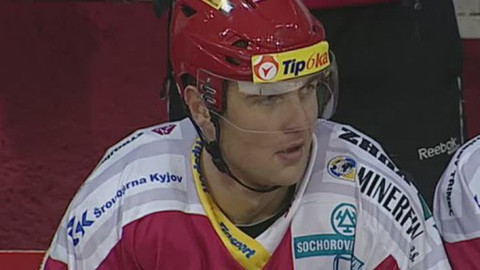 Buly hokej - HC Oceláři Třinec - HC Kometa Brno