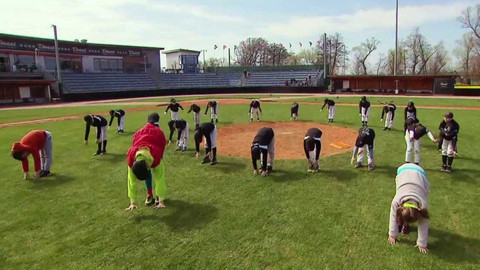 Jogínci na cestách - Hřiště plné pštrosů