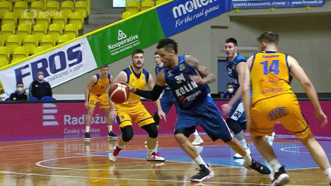 Maxa NBL - BK Opava - BC GEOSAN Kolín