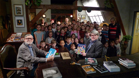 Třistatřicettři - Osudové okamžiky našich životů a našich dějin