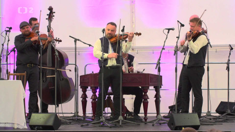 Sousedé - 25. července