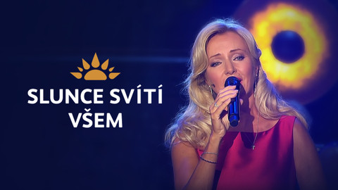 Slunce svítí všem