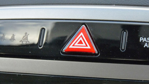 Besipky - Bezpečná vzdálenost v koloně