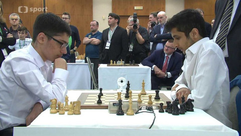 V šachu - 6. března 2020