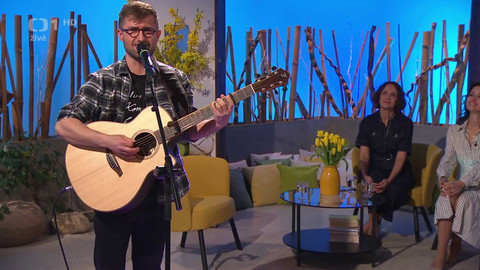 Sama doma - 1. dubna