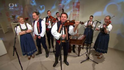 Sama doma - 6. prosince 2013