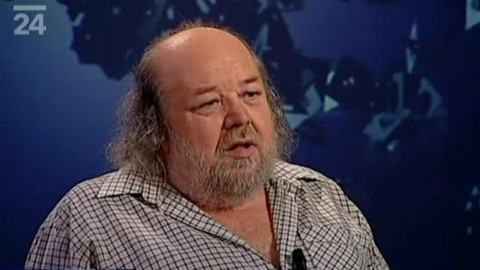 Před půlnocí - 22. srpna 2011