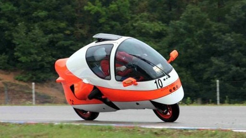 Auto Moto Revue - 29. října 2005