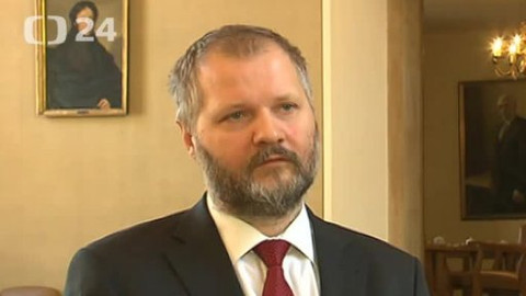 Historie.cs - Univerzita Karlova – 665 let vzdělání