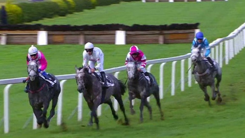 Turf - 25. října 2017